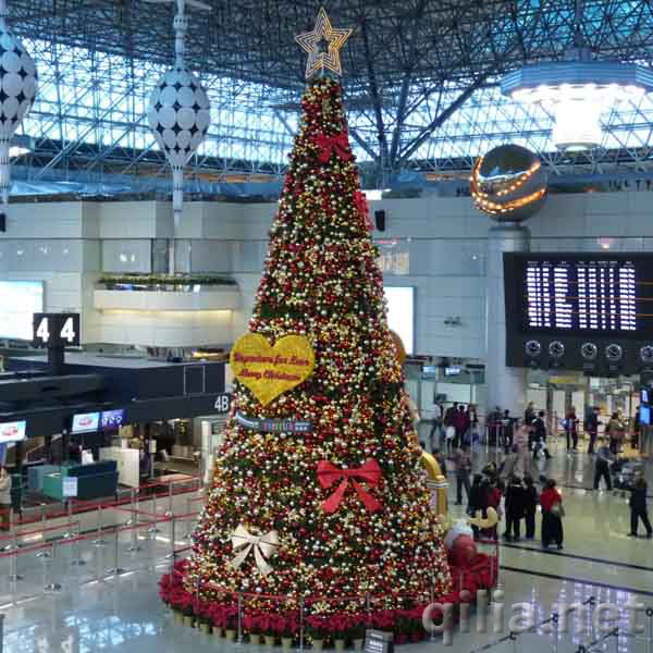 商场圣诞布置-大众传统型